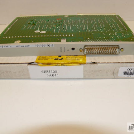 Siemens 6ES5300-3AB11 Simatic S5 6ES5 300-3AB11 E:08