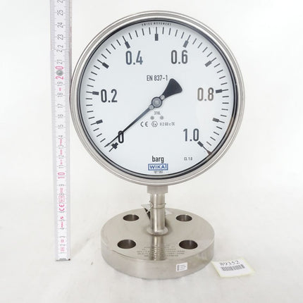 Wika Manometer nach EN 837-1 mit angebautem Druckmittler 0...+1 barg / 9226.01 990.26 / Neu