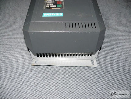 Siemens MIDIMASTER VECTOR 6SE3222-4DG50 / 6SE3 222-4DG50 / 11000W / 15000WVT Def