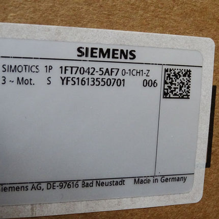 Siemens Simotics Synchronmotor NN=3000U/min 1FT7042-5AF70-1CH1-Z S33+X01+Y84 / Neu OVP