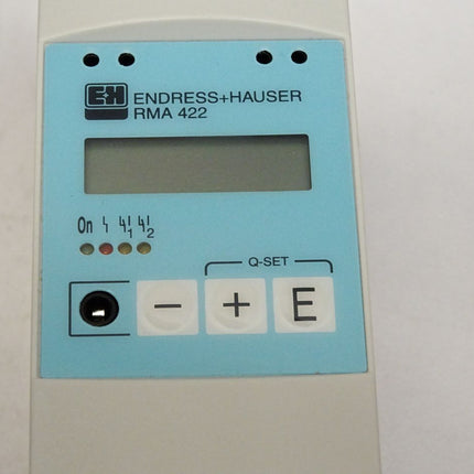 Endress+Hauser RMA422 RMA422-A22A31A Process Transmitter / Neu