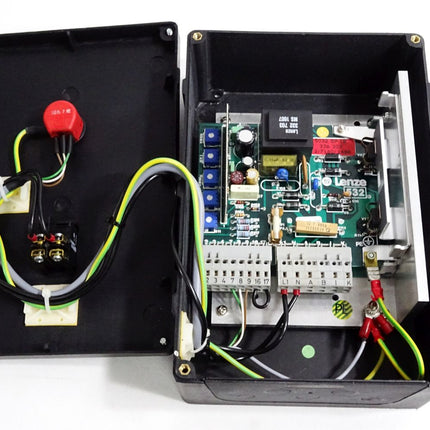 Lenze Drehzahlregler 532_G.1B 336304 - Gehäuse mit Steuerung 5032 GP.1B 336303