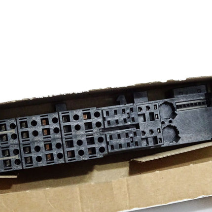 Siemens ET200S Terminal Module 6ES7193-4CF50-0AA0 6ES7 193-4CF50-0AA0 / Neu OVP