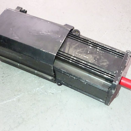 Indramat MAC112C-1-HD-1-B/130-A-0/I01250 Servomotor Top