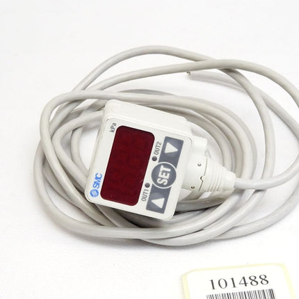 SMC ZSE50F-02-62L-M Digital Pressure Switch