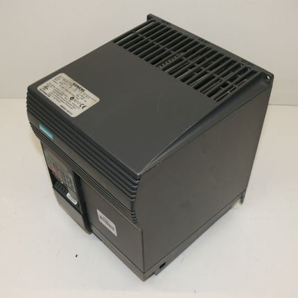 Siemens 6SE9221-8CC13 Micromaster Frequenzumrichter 6SE9 221-8CC13 NEU