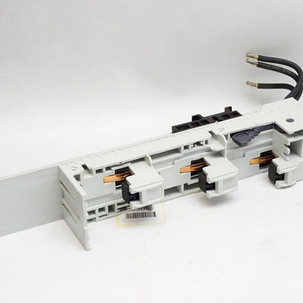 Siemens 8US1251-5NT10 Sammelschienenadapter