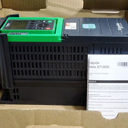 Schneider Electric Altivar 630 ATV630U15N4 1.5kW / Neu