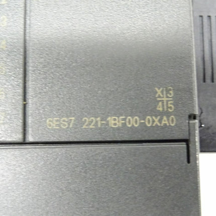 Siemens Simatic S7 6ES7221-1BF00-0XA0 / 6ES7 221-1BF00-0XA0