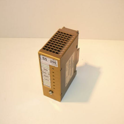 Siemens 6ES5330-8MA11 / 6ES5 330-8MA11 E:01