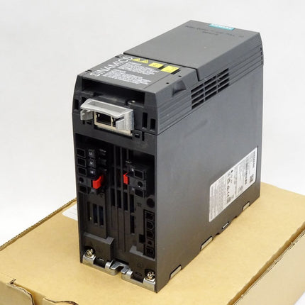 Siemens Frequenzumrichter 1.1kW 6SL3210-1KE13-2AF2 / Neu OVP