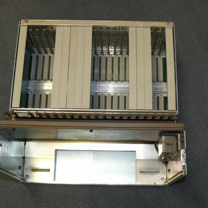 Siemens 6ES5185-3UA31/ 6ES5 185-3UA31 Rack