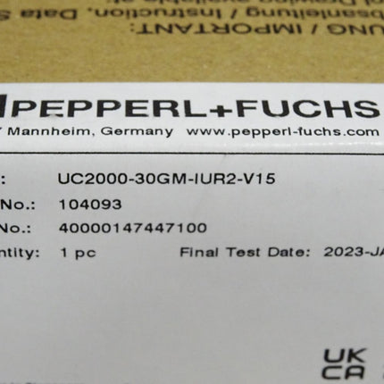 Pepperl+Fuchs 104093 Ultraschallsensor UC2000-30GM-IUR2-V15 / Neu OVP