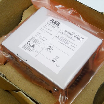 ABB 1SVR427060R0300 CP-B 24/3.0 Puffermodul / Neu OVP