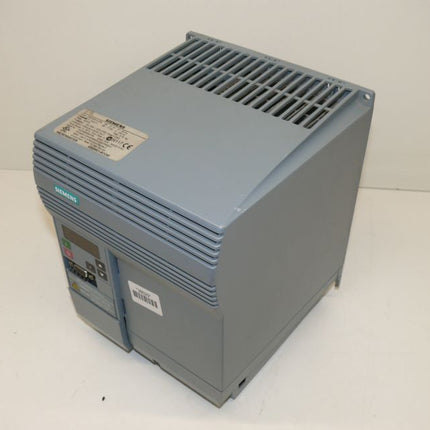 Siemens 6SE9521-8CC40 Micromaster Frequenzumrichter 6SE9 521-8CC40 NEU