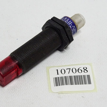 Telemecanique XU5-P18PP340WD XU5P18PP340WD Photoelectric sensor