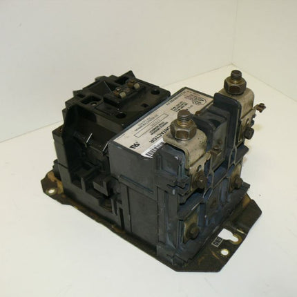 Allen Bradley 123166 DC Contactor //