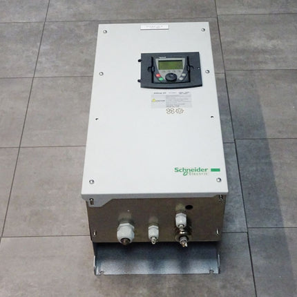 Schneider Altivar 61 variable speed drive ATV61 ATV61WD22N4 22kW