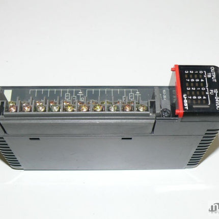 Siemens U-55T Simatic OUTPUT REALY MODULE 12-24V