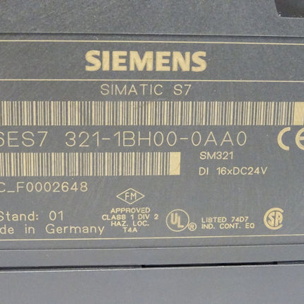 Siemens S7-300 SM321 6ES7321-1BH00-0AA0 / 6ES7 321-1BH00-0AA0 (mit Klappe und mit Stecker)