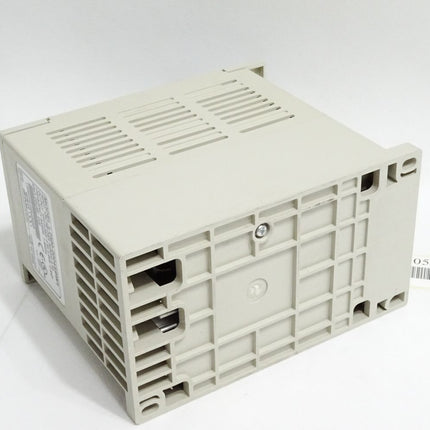 Watt Drive L2500 ECO-Line L2500-0004SBW1 0.4kW Frequenzumrichter / Neuwertig