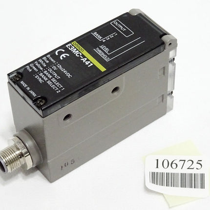 Omron E3MC-A41 Photoelectric Sensor / Neu