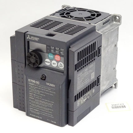 Mitsubishi Electric Umrichter D700-SC FR-D720S-070SC-EC 1.5kW