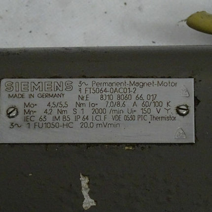 Siemens 1FT5064-0AC01-2 Permanent Magnet Motor 2000Rpm / 1 FT5064-0AC01-2