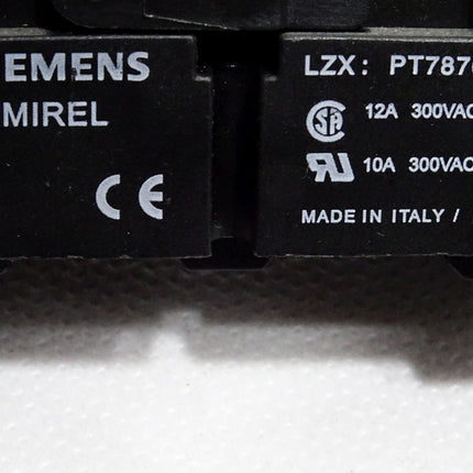 Siemens Simirel Relais PT580024 mit Sockel PT78704