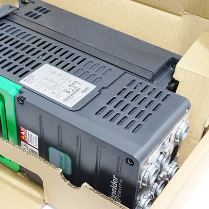 Schneider Electric Altivar 630 ATV630U15N4 1.5kW / Neu