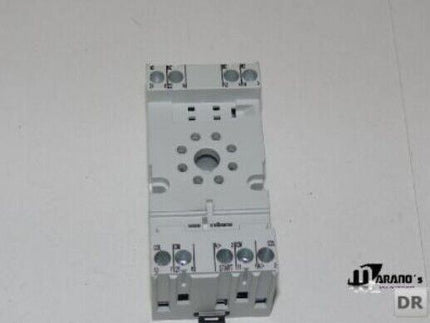 NEU Allen Bradley CAT 700 - HN204 // 700-HN204 // 700 HN 204