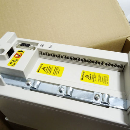 KEB F5 Combivert Drive controller 12F5MDD-Y0P0 12.F5.MDD-Y0P0 4kW / Neuwertig OVP