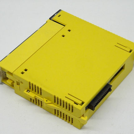 Fanuc A03B-0819-C152 Output Module AOD08D N11785 2004-11