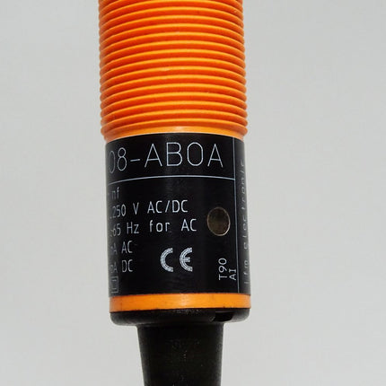 Ifm Electronic IG0037  IG-2008-ABOA Induktiver Sensor / Neu