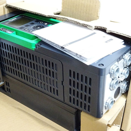 Schneider Electric Altivar 630 ATV630U22N4 2.2kW / Neu