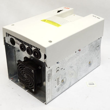 ABB AC Drive ACS300 ACS30108P73DE ACS301-08P7-3 DEFEKT