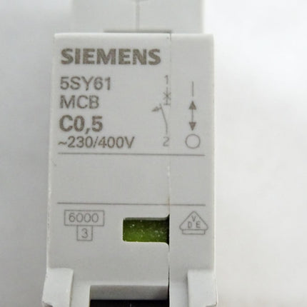 Siemens Leitungsschutzschalter 5SY61 MCB C0,5 5SY6105-7 / Neu