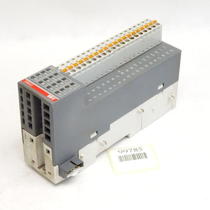 ABB DI562 B2 1TNE968902R2102 Digital Input Module