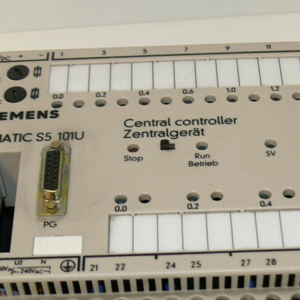 Siemens 6ES5101-8UB13 Simatic S5 / 6ES5 101-8UB13 Central Controller