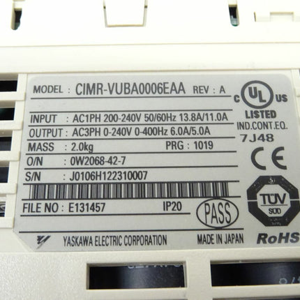 Yaskawa V1000 CIMR-VUBA0006EAA Frequenzumrichter 200V / 1 Phase / 6A / 5A