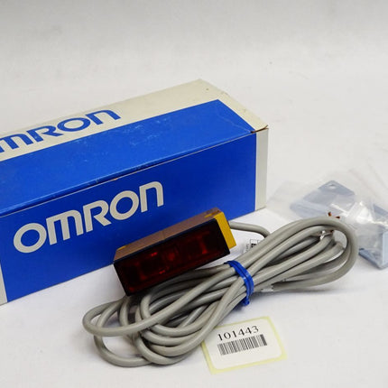 Omron E3S-LS20XE4 Photoelectric Switch / Neu OVP