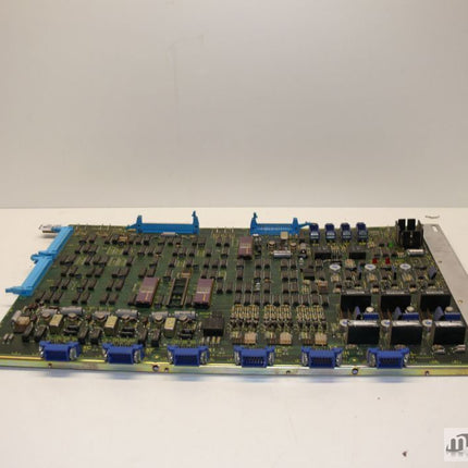 Fanuc Board A20B-0005-0711 / 13F // A20B00050711 / 13F