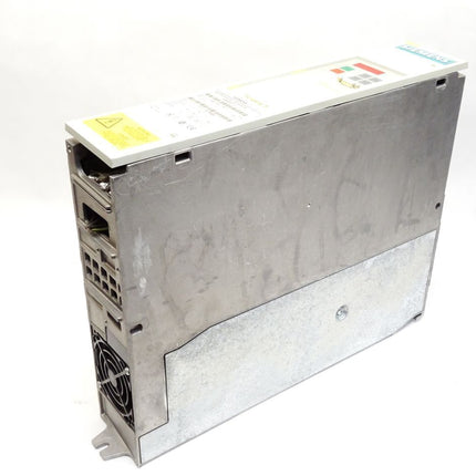 Siemens Simovert Wechselrichter 2.2kW 6SE7016-1TA11 6SE7090-0XX84-0AA1 6SE7090-0XX84-0AK0