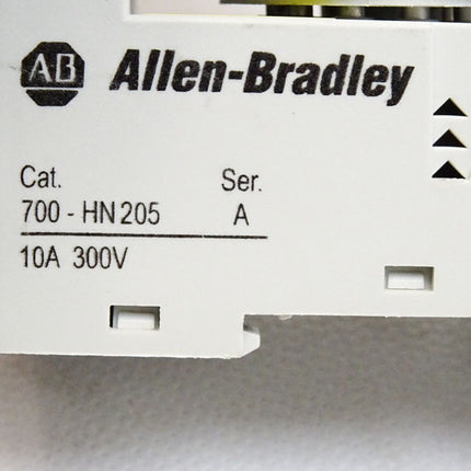 Allen Bradley Relais 700-HA33Z24-3 mit Sockel 700-HN205