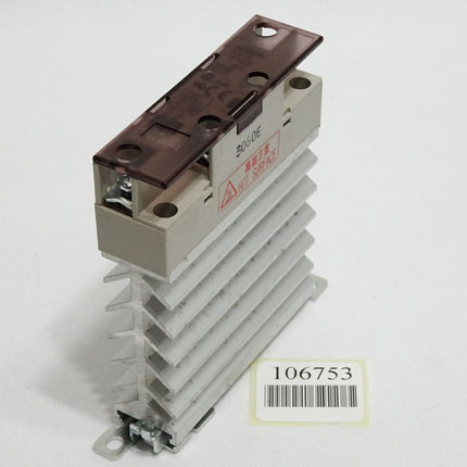 Omron G3PB-215B-VD Solid State Relay