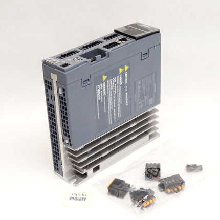 Siemens Sinamics S210 6SL3210-5HB10-1UF0  0.1kW