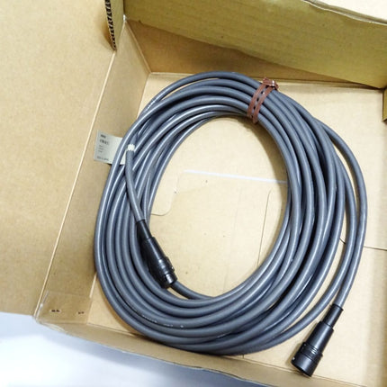 Omron V700-A43 ID R/W ANTENNA CABLE / Neu OVP