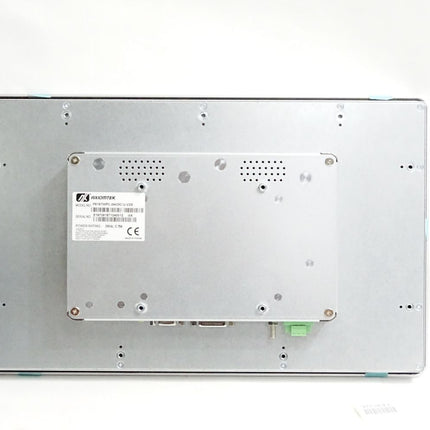 Axiomtek P6157WPC-24VDC-U-V2S Panel 15.6" / Unbenutzt