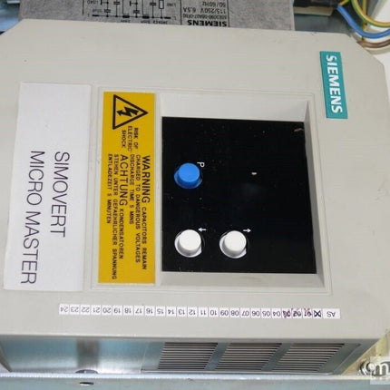 Siemens MicroMaster 6SE3013-4BA07-3KK0 / 4693057 / G85139-D2792-A075 //