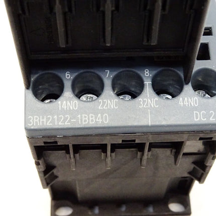 Siemens Hilfsschütz 3RH2122-1BB40 + Hilfsschalter 3RH2911-1FA22